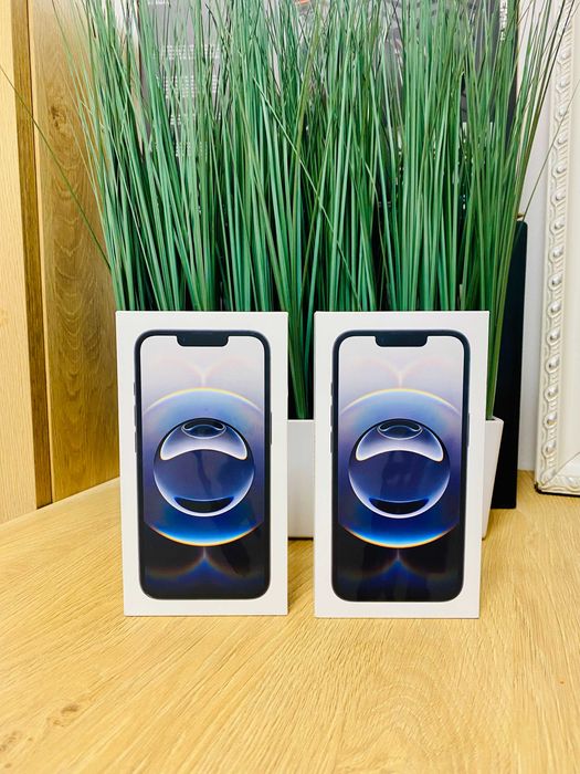 ЧИСТО НОВ !!! НЕРАЗПЕЧАТАН ! Apple iPhone 16e, 128GB, 5G, Black