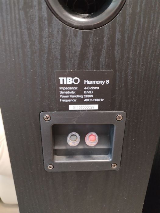 Vand boxe podea Hi Fi Tibo Harmony 8, 200W RMS, cumparate de noi !
