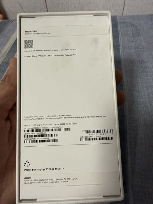 iPhone 17 pro идеальное состаяние