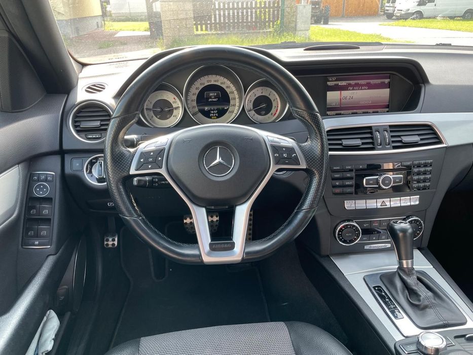 Mercedes-Benz C Mercedes C250 AMG Facelift 204cp / DISTRIBUȚIE SCHIMBATĂ / ÎNTREȚINUT