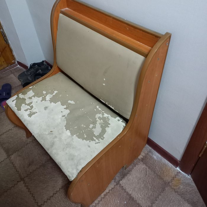Продам диванчики