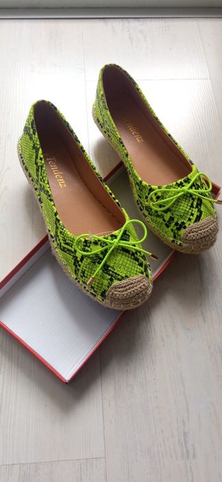 Дамски обувки тип балеринки