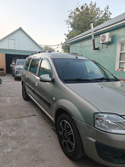 Ларгус lada largus