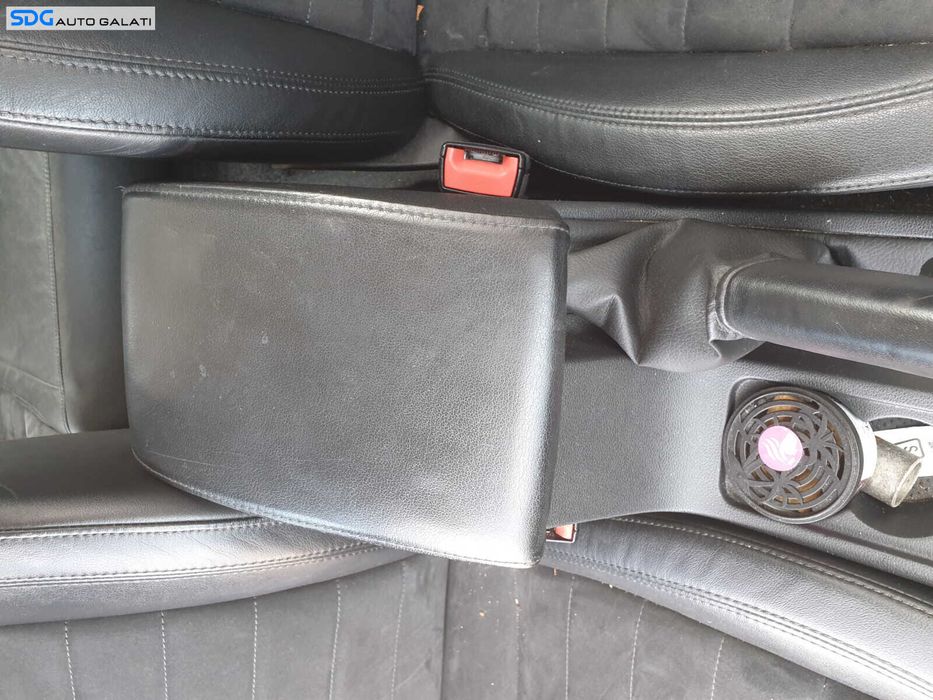 Cotiera Piele cu Consola Centrala Skoda Octavia 3 2013 - 2020 [K3963]