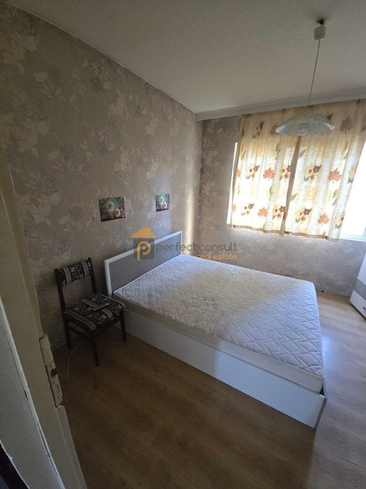 Продава се Тристаен апартамент в Пловдив, Тракия - 68 кв.м за 914 €/кв.м - Снимка #4