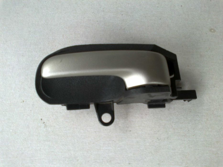 Вътрешни дръжки за Тойота.