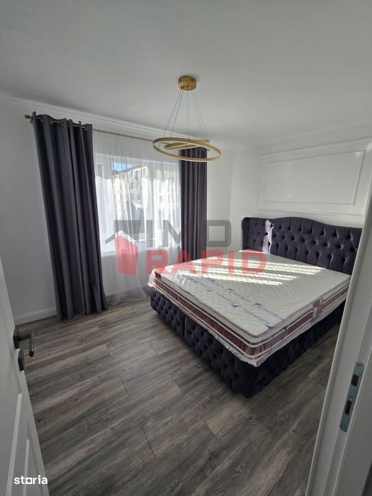 Apartament cu 3 camere, Zona Lama