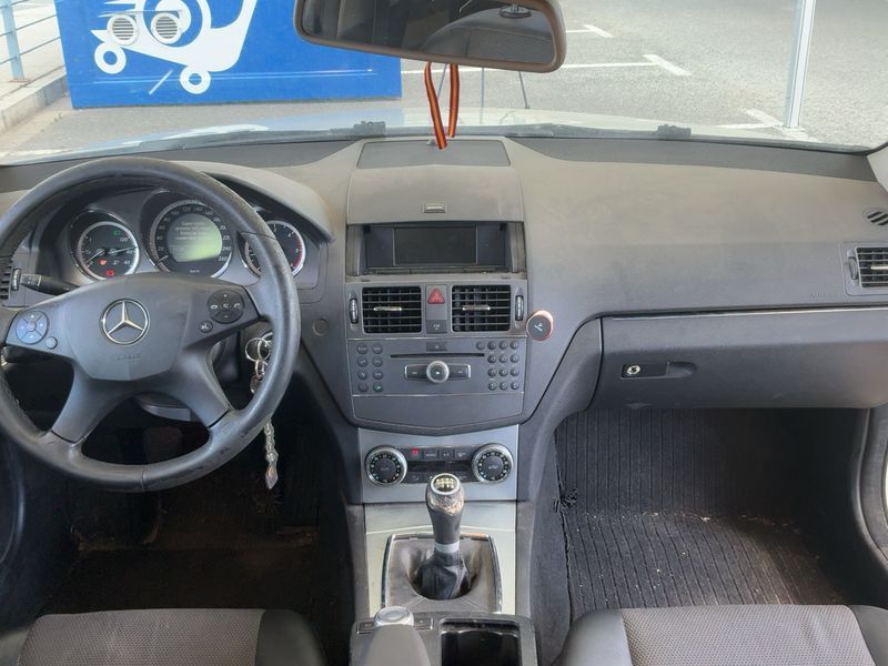 Mercedes-Benz C-Klasse C 200 CDI BlueEfficiency Avantgarde 2009