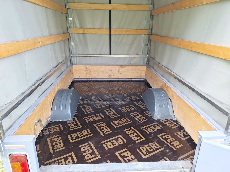 Remorca cort pentru pescuit