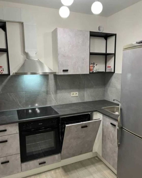 Сдаётся 1 ком  в районе Айнабулак-2