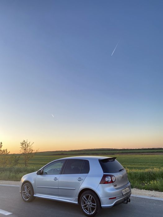 Голф 5 1.9тди++ на части