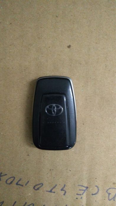 Продам ключи Toyota Camry