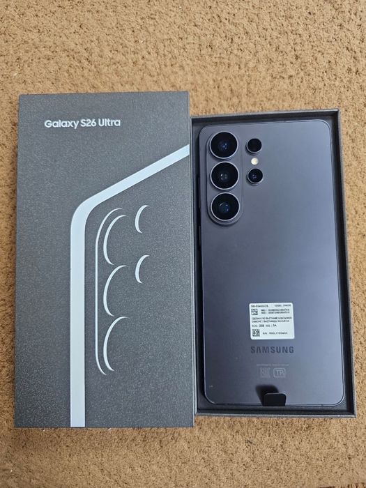 Samsung Galaxy S26 Ultra 256 GB — абсолютно новый