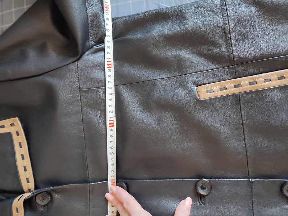 Продам кожаный плащ