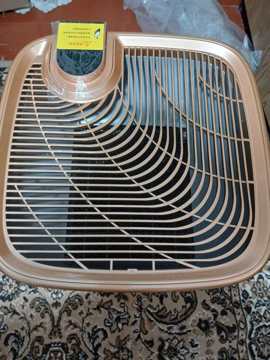 Продается очиститель воздуха Айсен