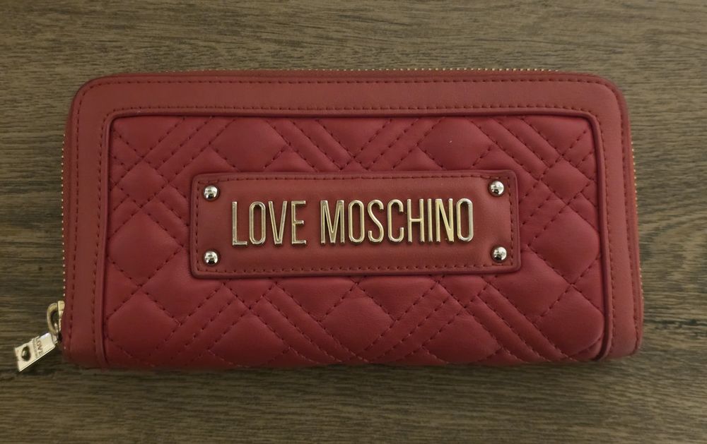 Love Moschino оригинално дамско портмоне