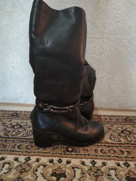 Женские зимние сапоги
