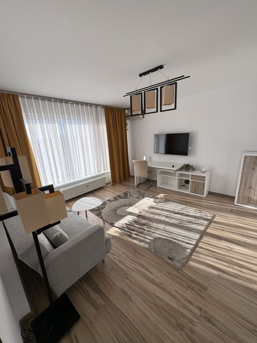 Inchiriez apartament 3 camere, Prima Zimbrului, 60 m2, mobilat si utilat, etaj 5/6, loc de parcare cu bariera. Pret 500€ negociabil.