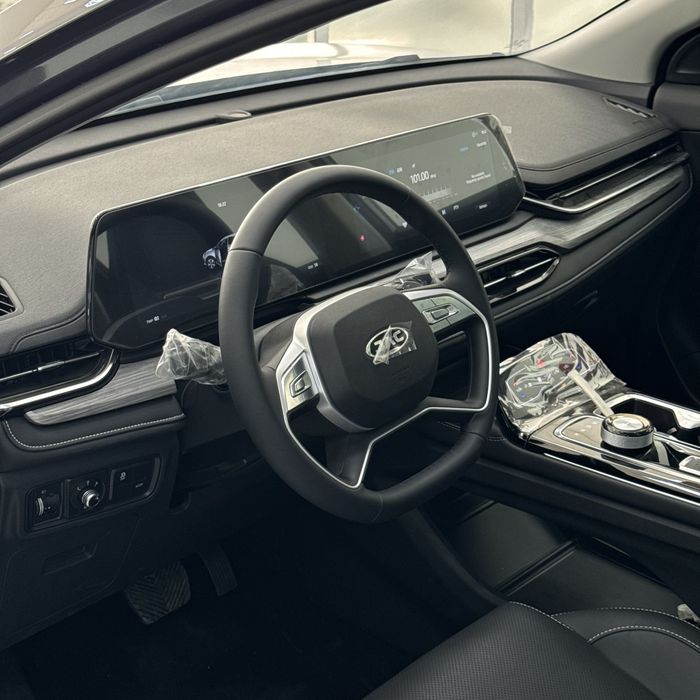 Tracker 2 o’rniga JAC JS6 rasrochkaga