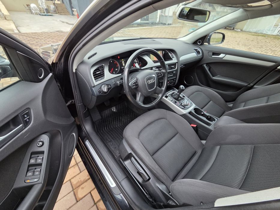 Audi A4 B8, 2012, 2.0d~136 Cp/Eu 5/Navi/Sc incalzite/klima/Bang&Olufsen