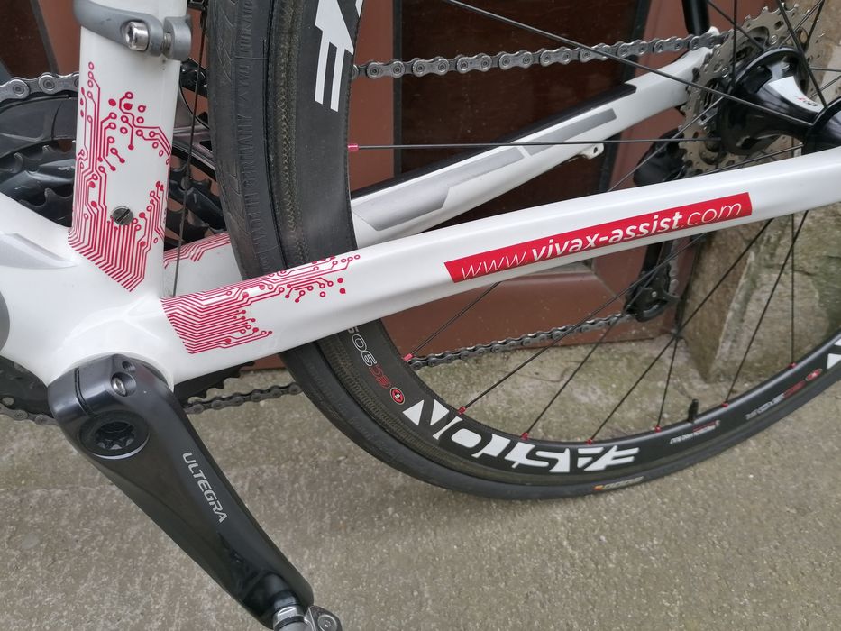 Електрически VIVAX Carbon, Shimano Ultegra 3 *10