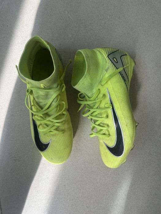 Ghete nike acc de fotbal