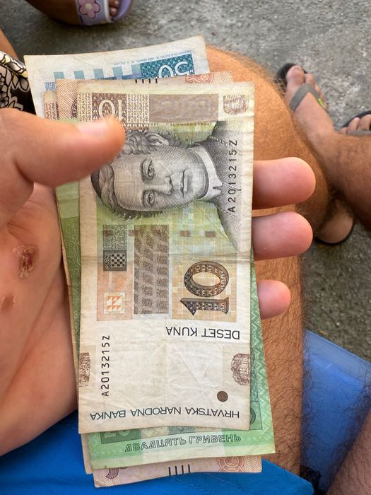 vând bancnote pentru colecționari