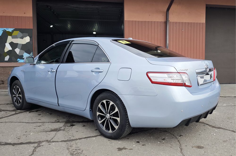 Диффузор заднего бампера Camry 40