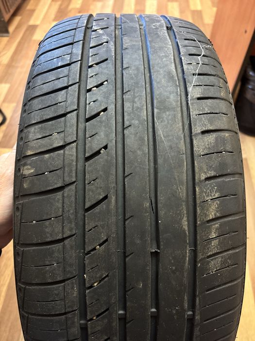 Продам резину Roadx u11