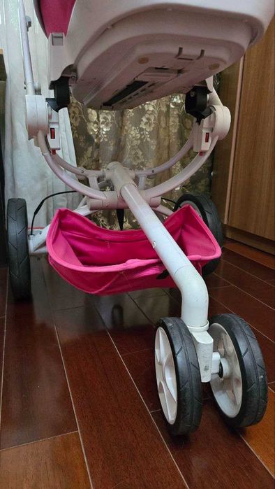 Коляска Quinny Moodd Pink Passion (2 в 1)