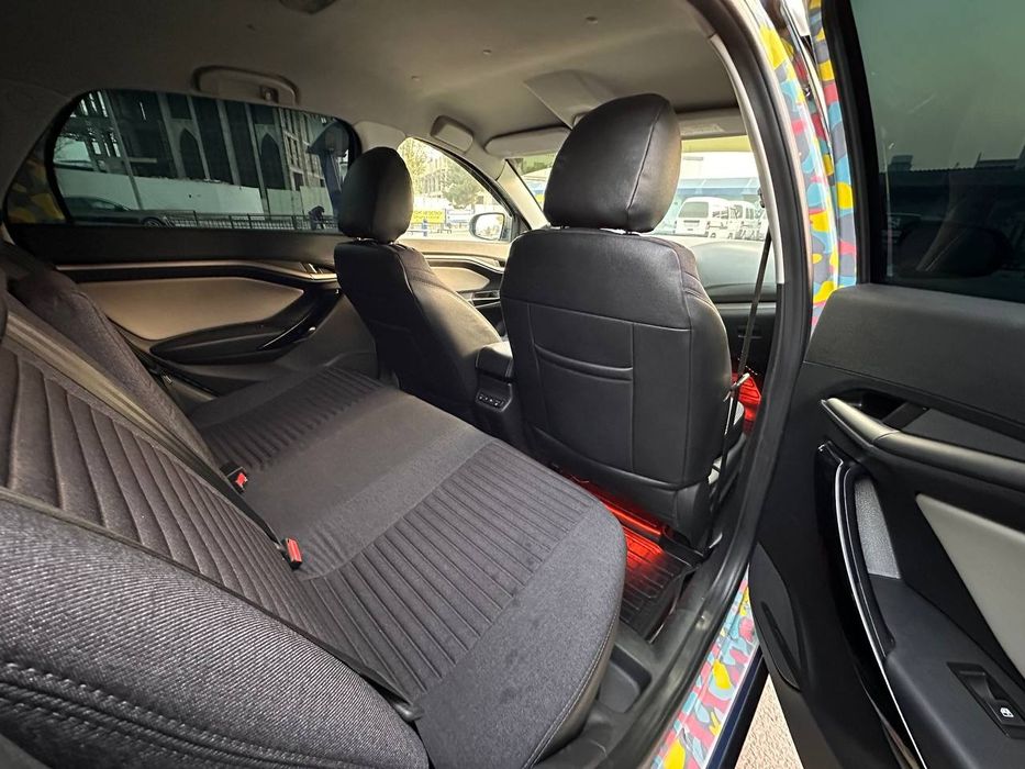 Лада Веста св кросс