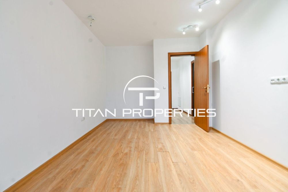 Двустаен, под наем, Център-ЦУМ