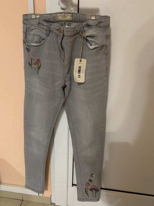 Нови детски дънки NEXT