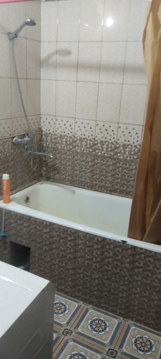 Сергели 6 Квартира 700000 укидиган, ишлидиган боллага