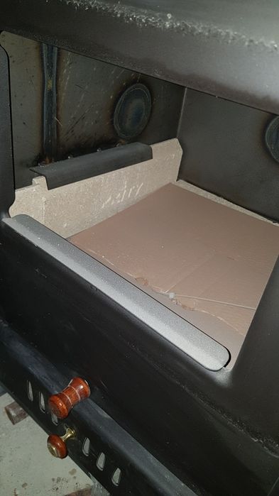 Камина прити 29kw