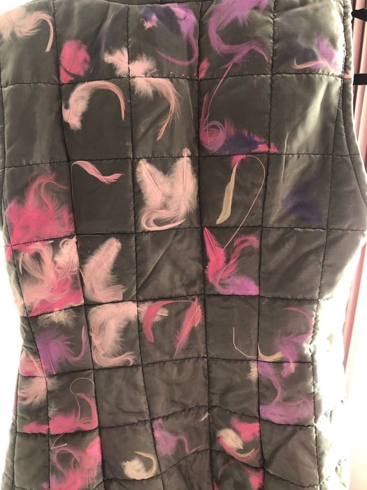 Vesta dama de fas cu pene roz cu gri