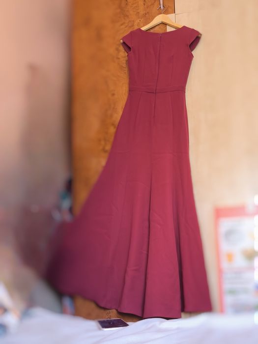 Vând rochie eleganta