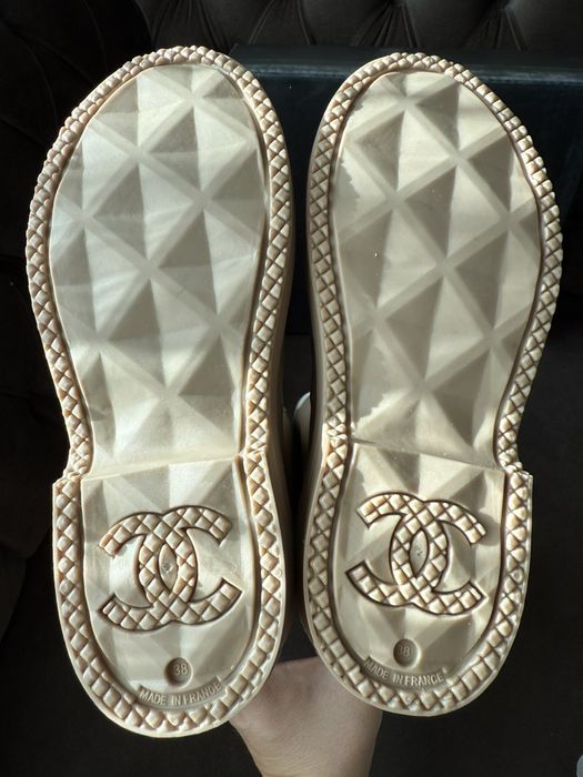 Дамски ботуши CHANEL чисто нови