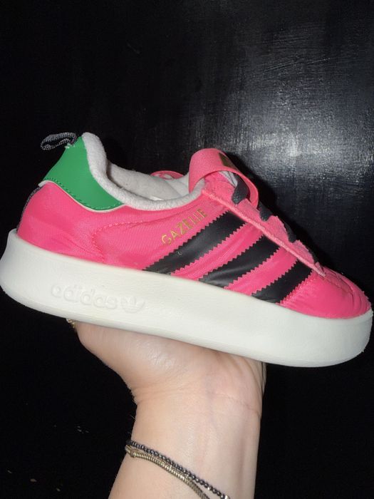 Adidași Adidas Gazelle marimea 29