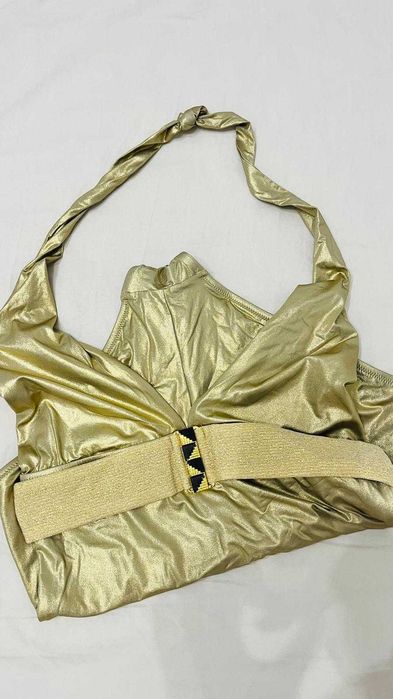 Costum de baie intreg