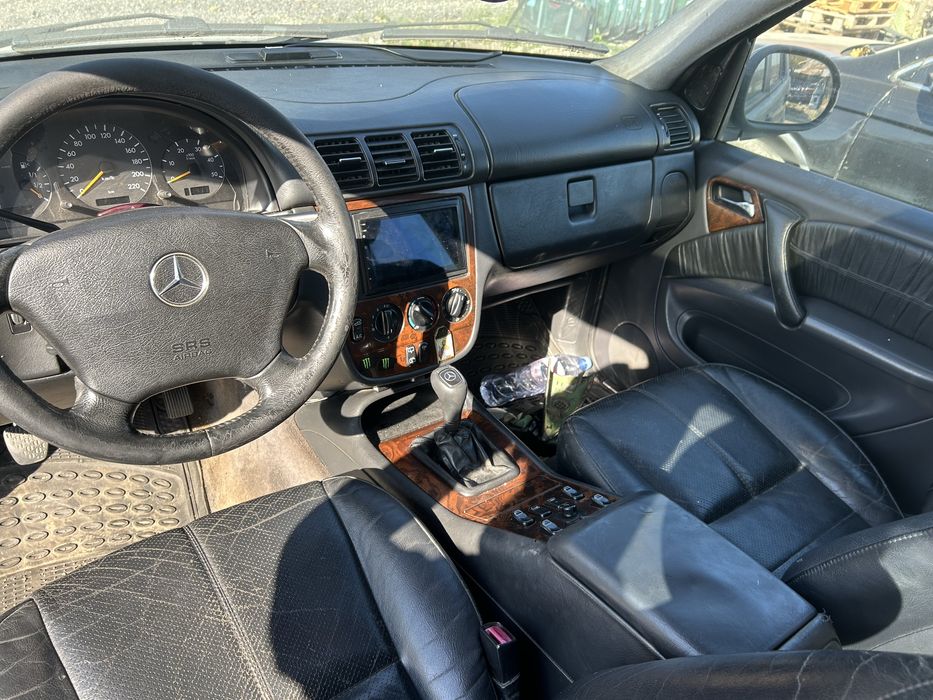 Мерцедес мл 270цди 163кс на части/Mercedes w163 270cdi na chasti