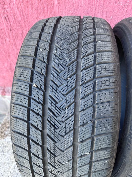2бр. 235/40/18 GRIPMAX SureGrip Pro DOT 2025 Зимни гуми.