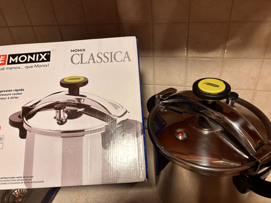 MONIX Тенджера под налягане “CLASSICA“ - 10 л.