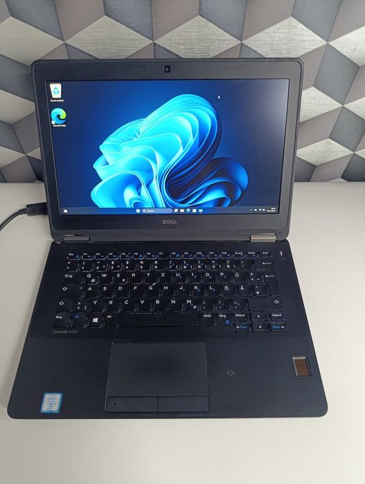 Dell 7270 impecabil cu procesor i7 6600