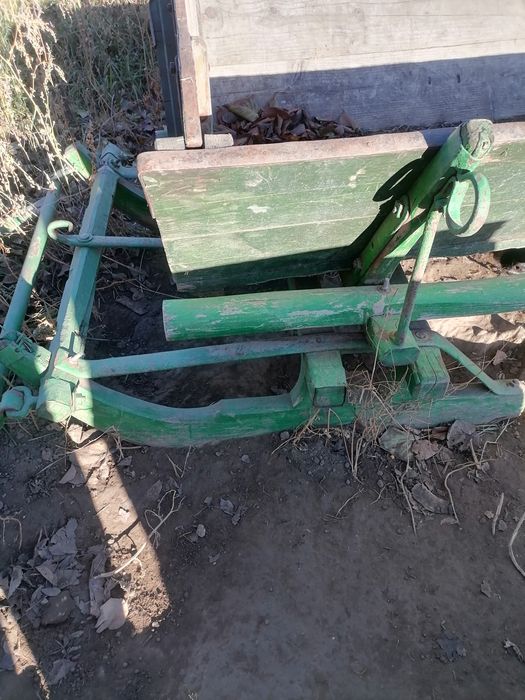 Vand samciu unul sau doi cai