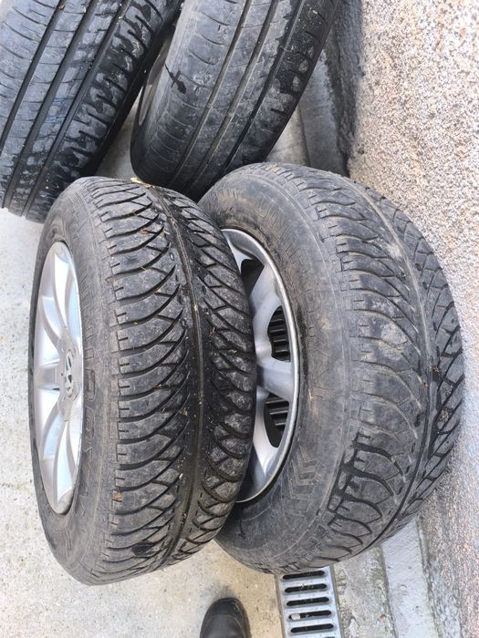 Jante aliaj R15 195/65 cu cauciucuri Golf 5 Passat B6 Touran  Passat B5