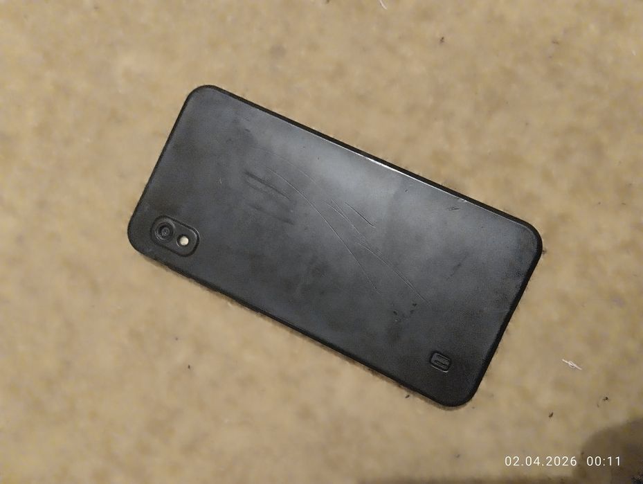 3 телефона обмен либо продажа