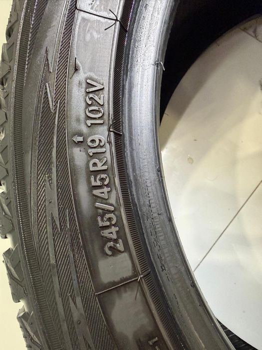 Зимняя резина TOYO