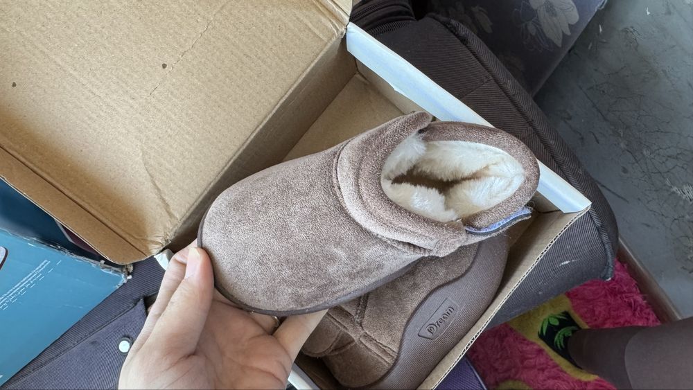 Угги детские для малышей 2000 тенге (пара)