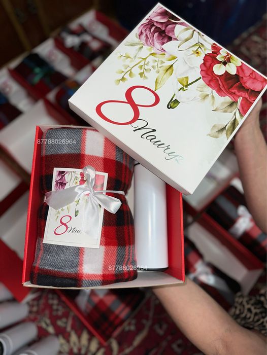 Подарок на 8 марта